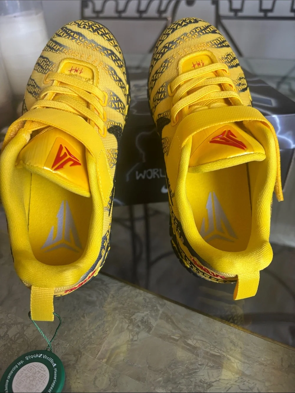 Nike Kids Yellow and Black Lightning-Accent Velcro Sneakers